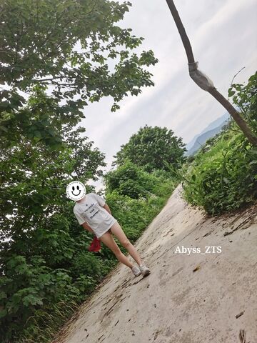 @小小星爱吃菠萝kikowuabyss_炽天使网红四小露出合集-47P