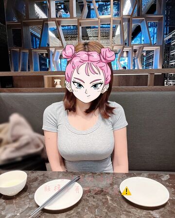 《頂級福利無水首發》s級極品身材！网红反差美嬌娘【g奶櫃姐媛媛】不雅私拍~啪啪露出~貌似最近再抽單男3p-46P