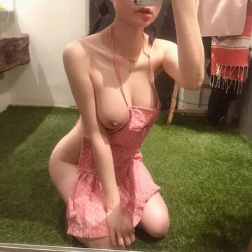 @vasileva–私拍啪啪露出紫薇被金主各种调教无水印-47P