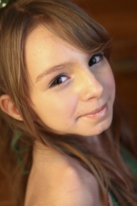 MarieA04-25P