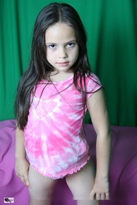 Liliana 23-24P