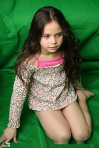 Liliana 40-24P
