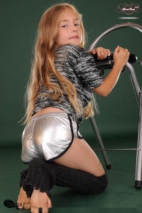 Sweet Lexie - party models sets 010-22P