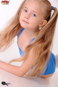 Sweet Lexie - party models sets 317-22P