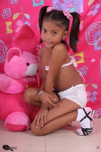 Paula--06-23P